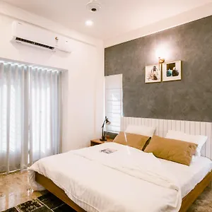 Apartahotel Avalon Homes, Perintalmanna