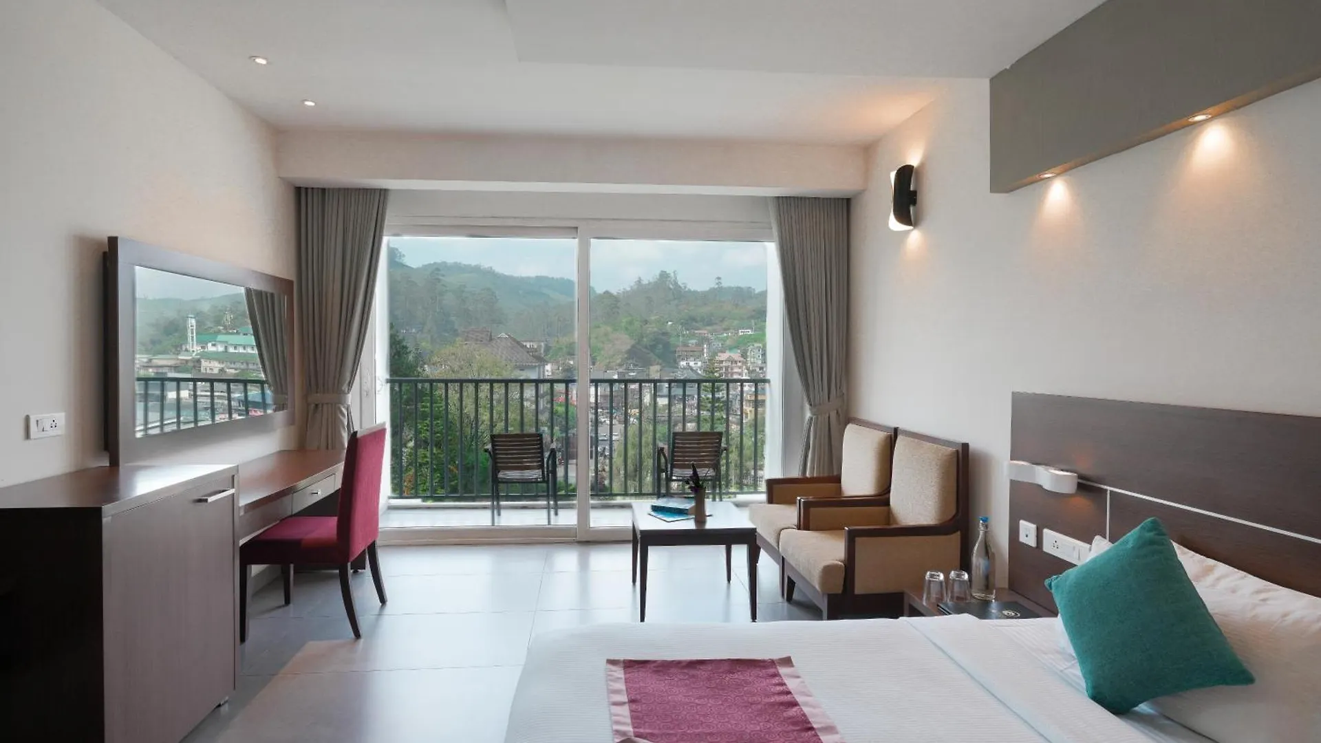 *** Resort Eastend Munnar India